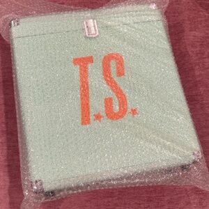 Taylor Swift Vinyl Case - Life of a Showgirl Official Holiday Drop